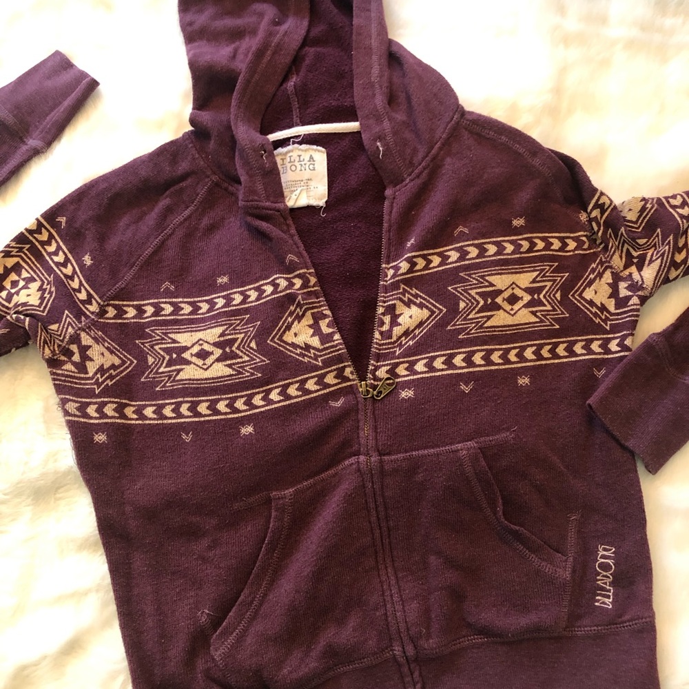 Billabong jacket maroon size Small zip up